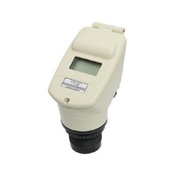 One-piece ultrasonic liquid level meter